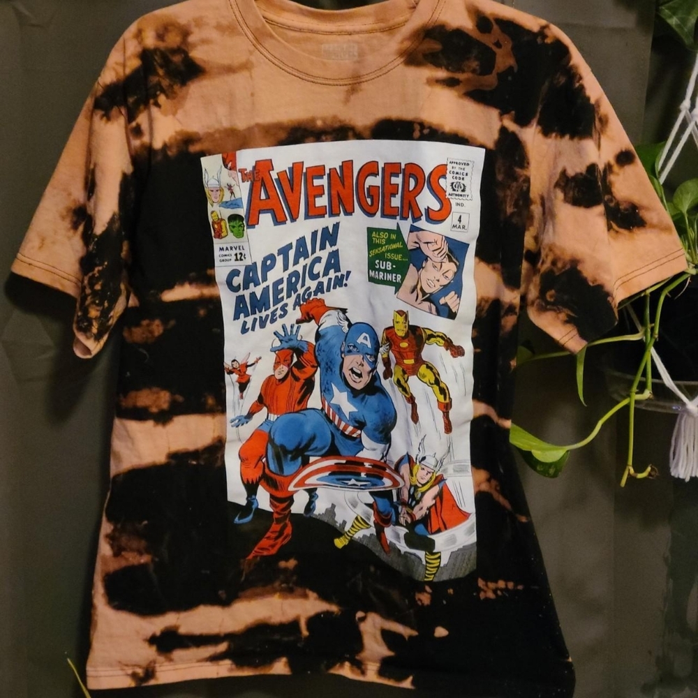 Reverse Dye Marvel Tshirt